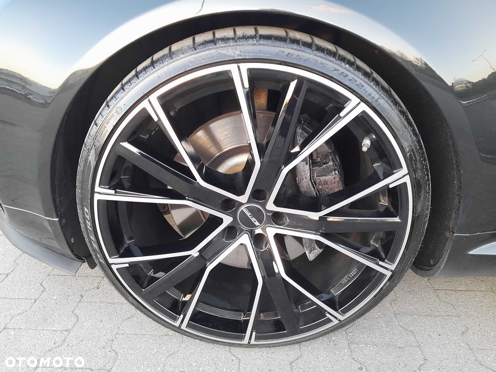 Audi A8 - 2