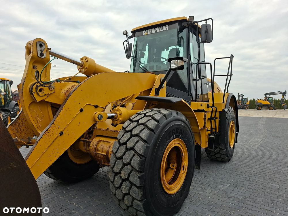 Caterpillar CAT 962H Rok 2010 - 6