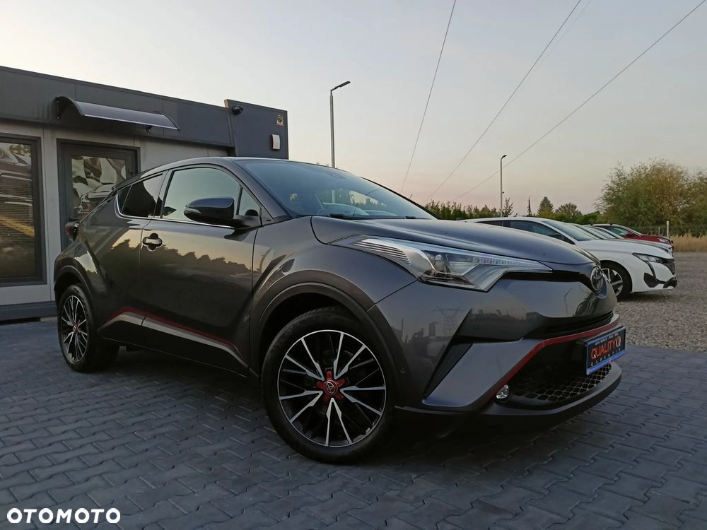 Toyota C-HR - 12