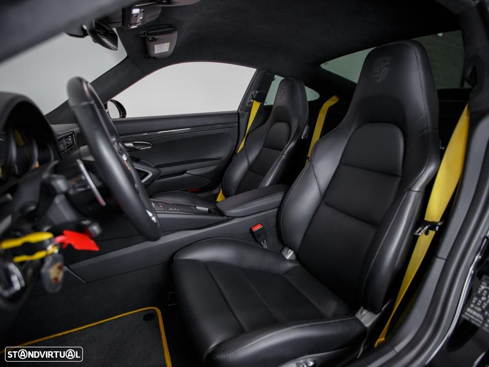 Porsche 911 (991) Turbo S PDK - 6