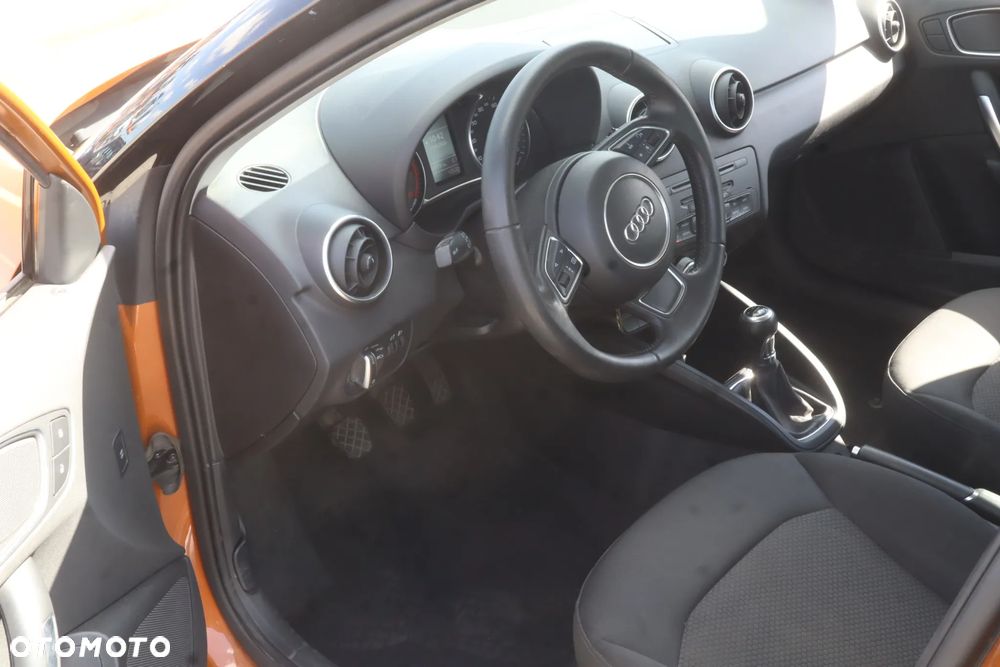 Audi A1 Sportback 1.4 TFSI Attraction - 9