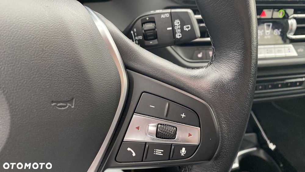BMW Seria 1 118d Sport Line - 24