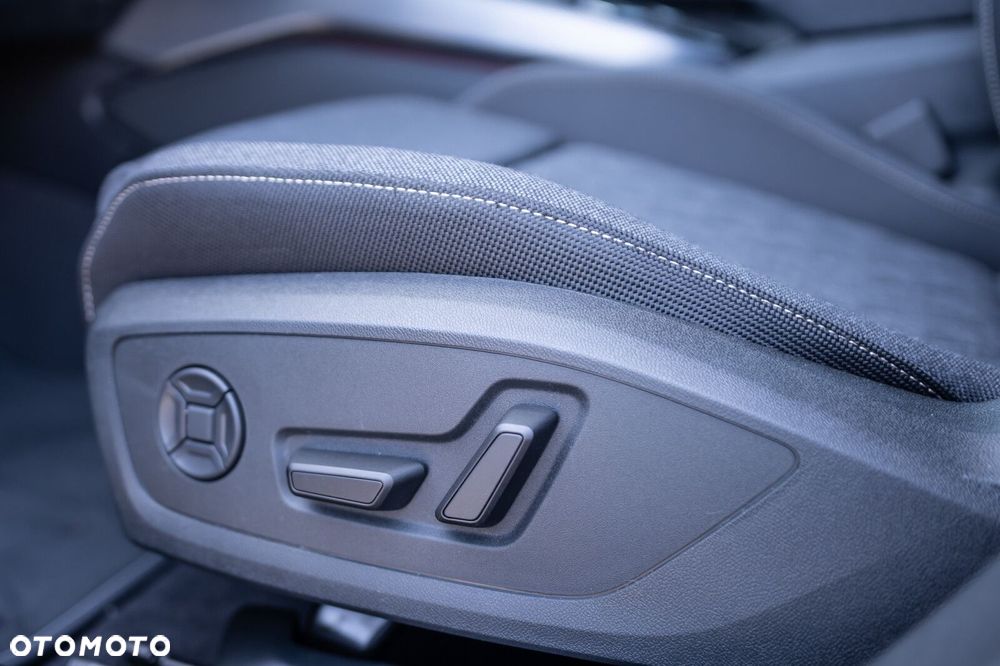 Audi A5 Avant TDI mHEV Quattro S tronic - 13