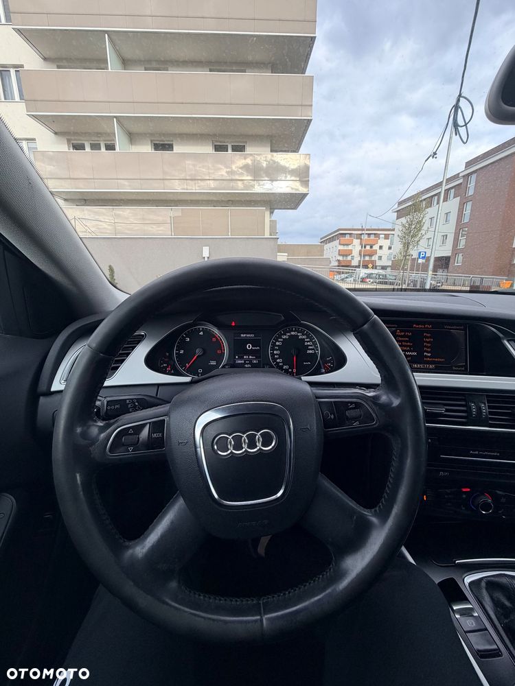 Audi A4 Limousine 2.0 TDI e DPF - 13