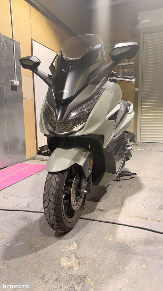 Honda NSS - 2