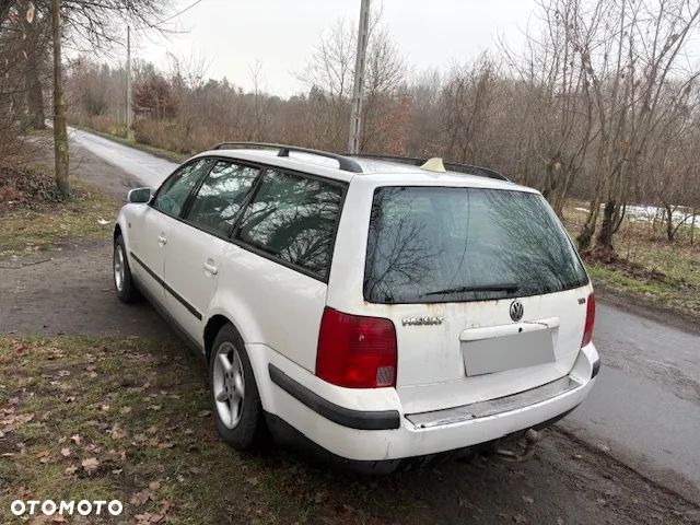 Volkswagen Passat 1.9 TDI - 6