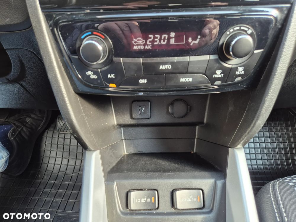 Suzuki Vitara 1.6 Premium 4WD - 21
