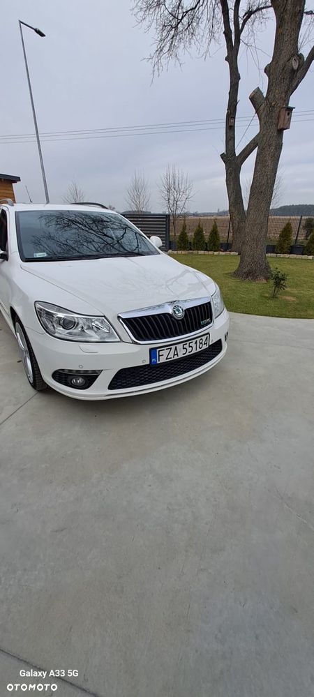 Skoda Octavia 2.0 TDI CR DPF RS - 13