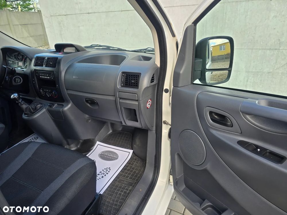 Peugeot Expert - 15