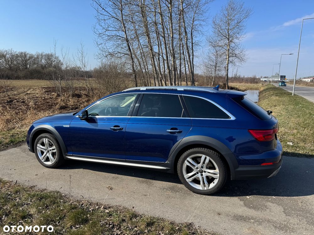 Audi A4 Allroad - 4