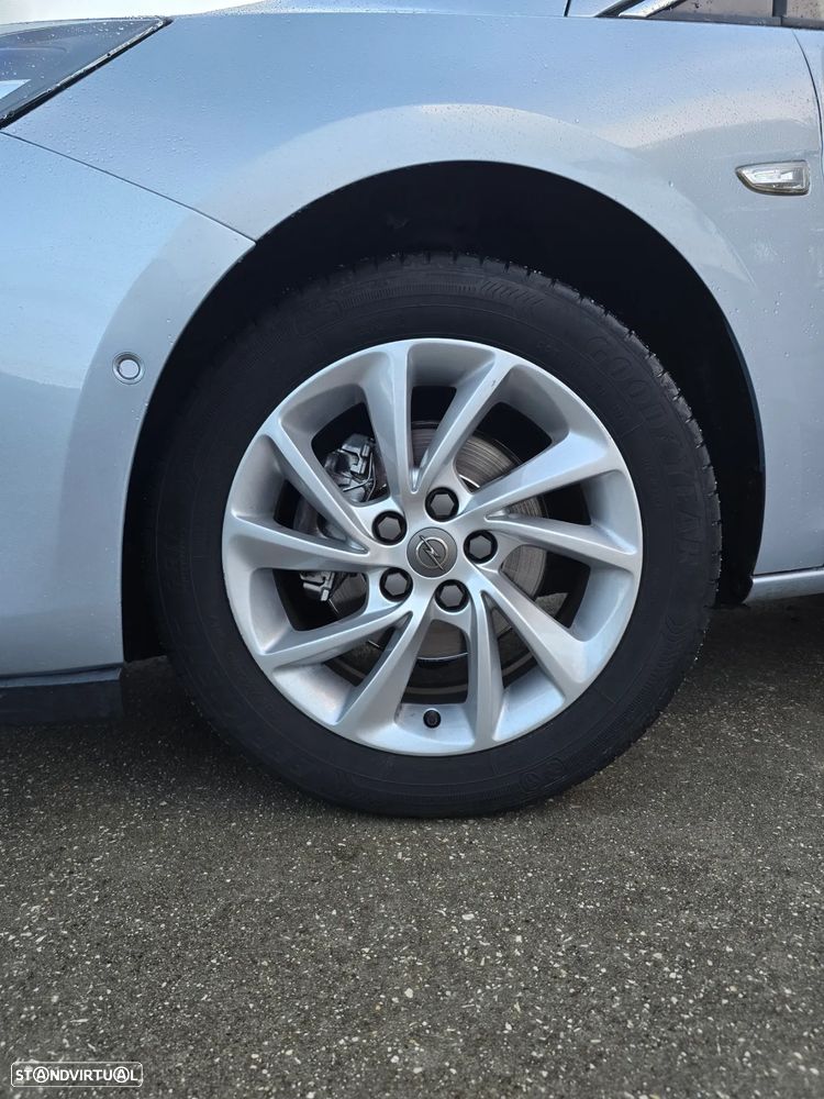 Opel Astra 1.6 CDTI Dynamic Sport S/S - 3