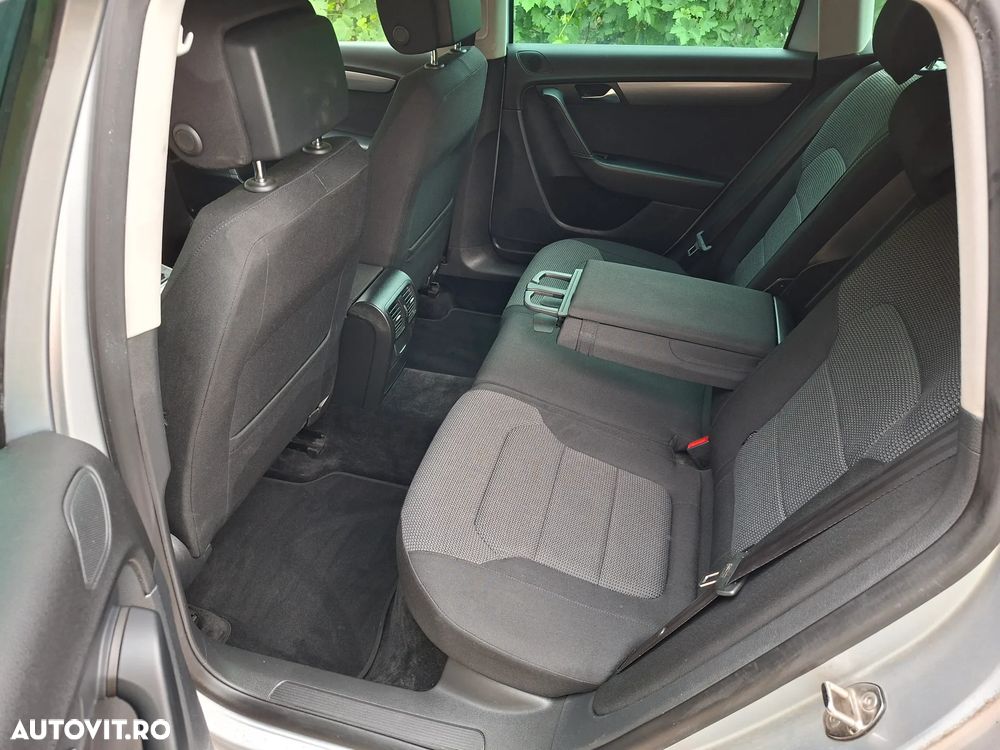 Volkswagen Passat 1.6 TDI BlueMotion - 5