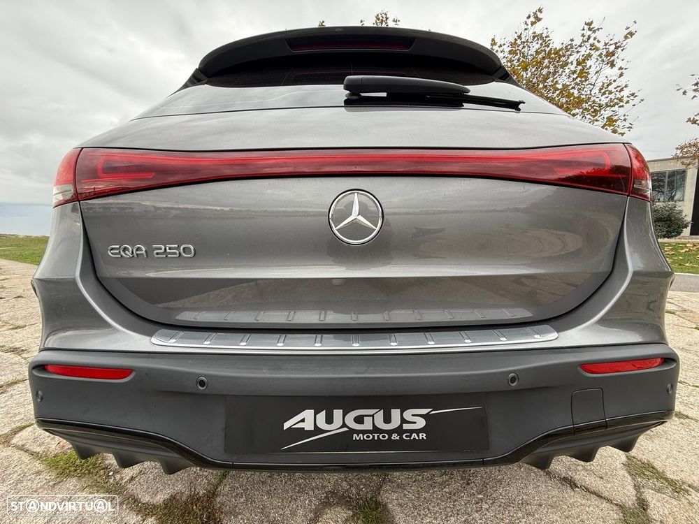 Mercedes-Benz EQA 250 AMG Line - 4