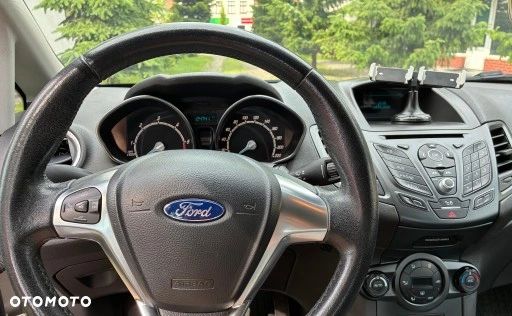Ford Fiesta - 6