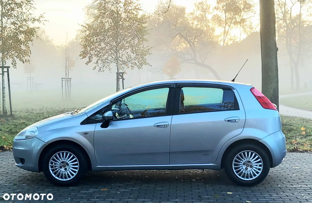 Fiat Grande Punto 1.2 8V Estiva - 11