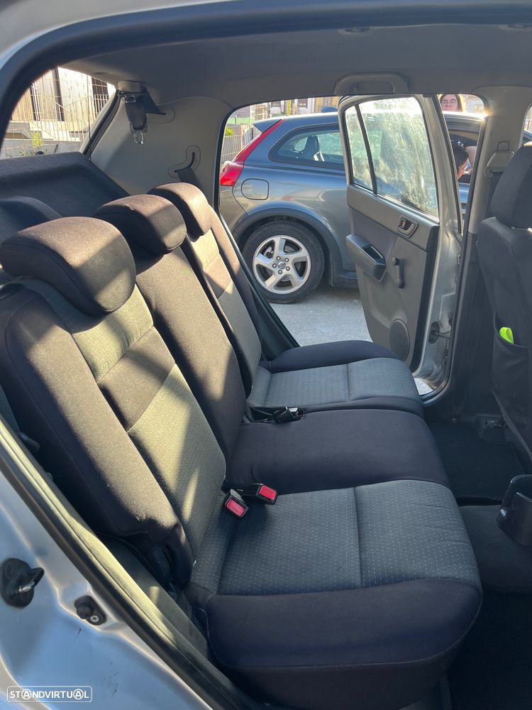 Hyundai Getz 1.1 First - 21