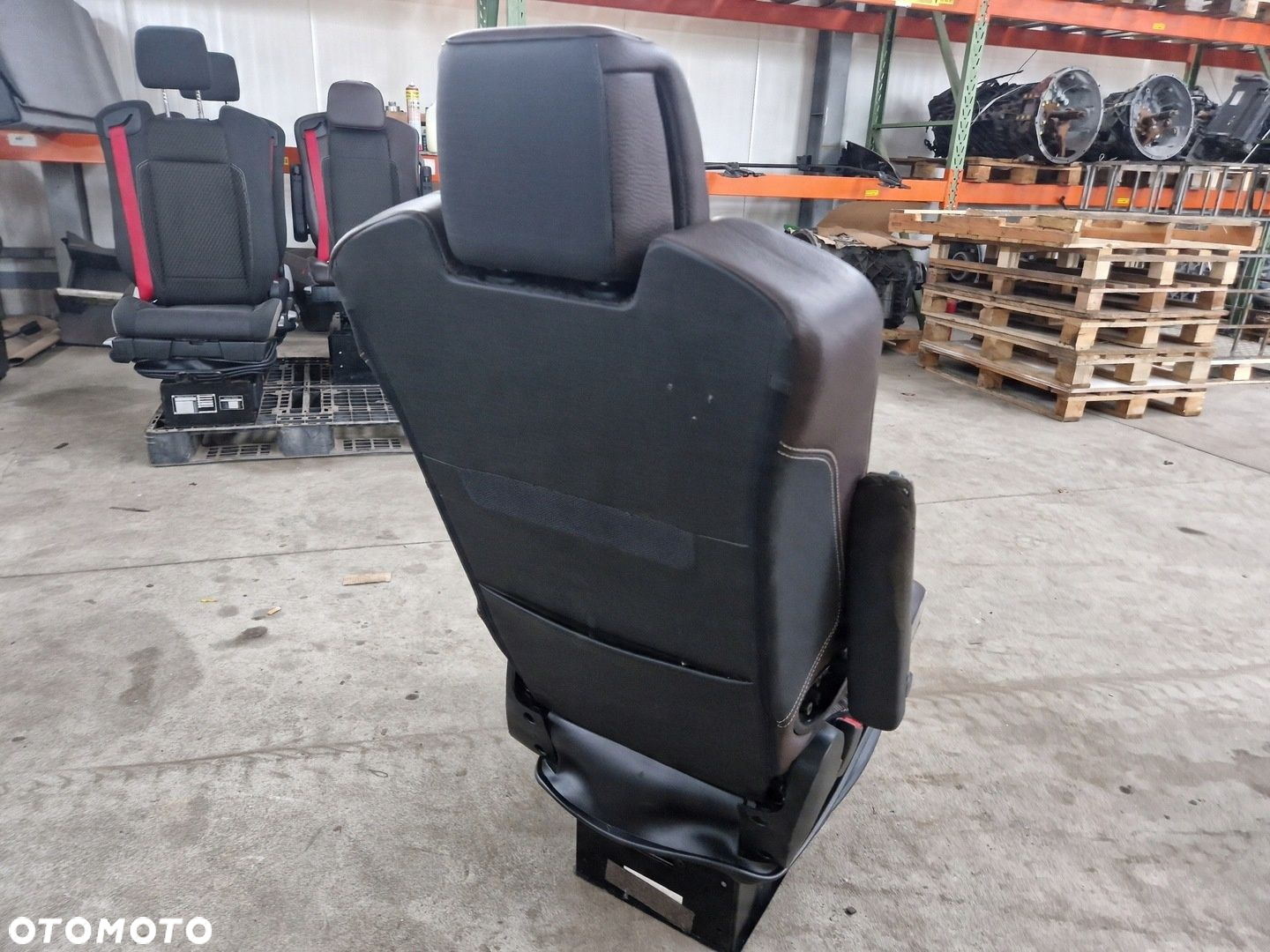 FOTEL SIEDZENIE KIEROWCY SKÓRA RENAULT GAMA T C K - 3