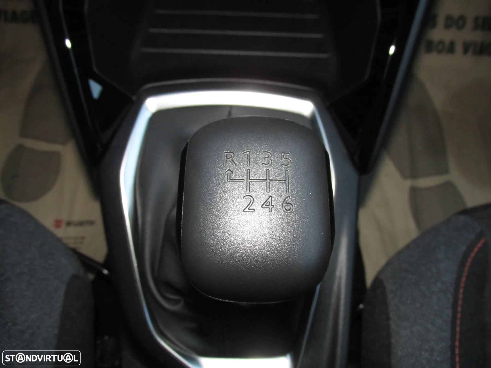 Peugeot 208 1.2 PureTech Active Pack - 24