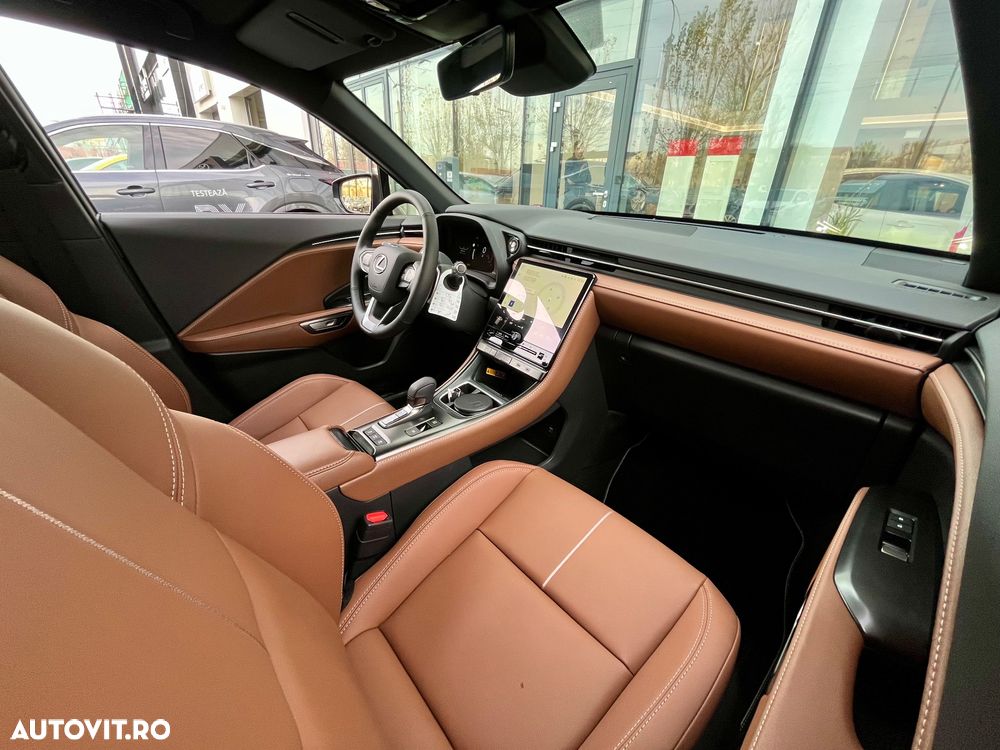 Lexus LBX 1.5 HEV 4x2 CVT Relax - 9