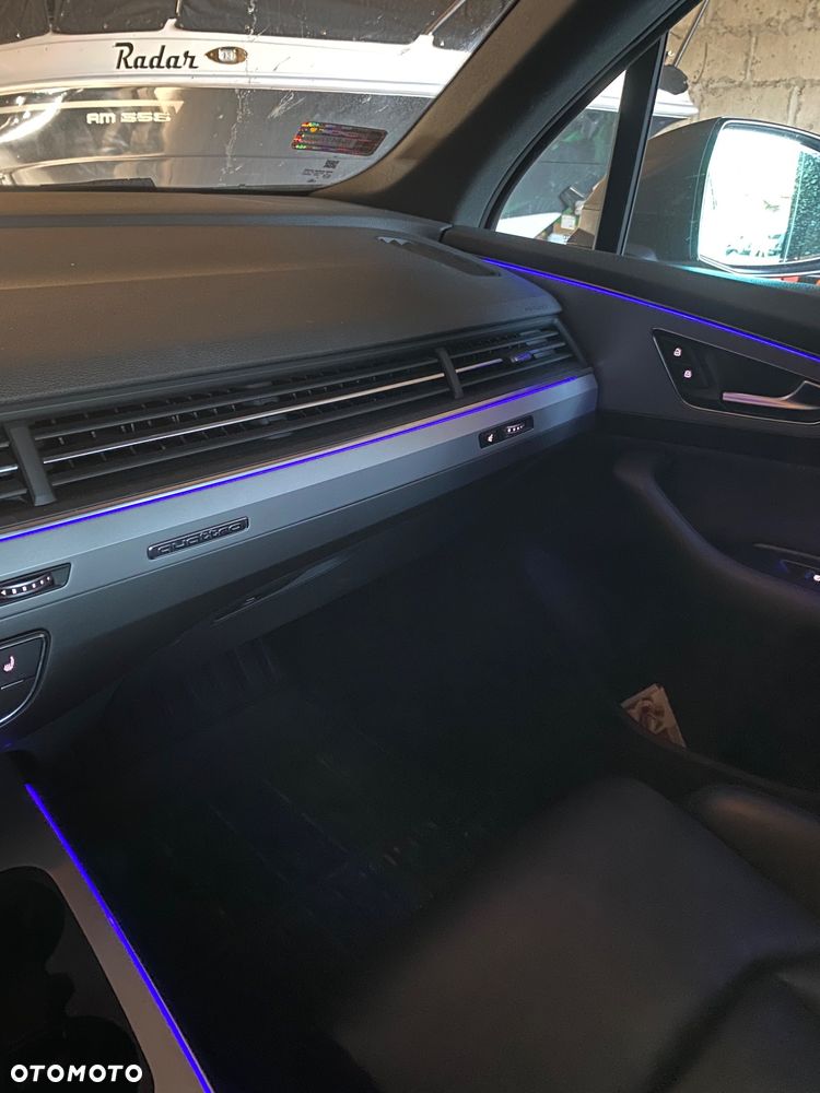 Audi Q7 - 19
