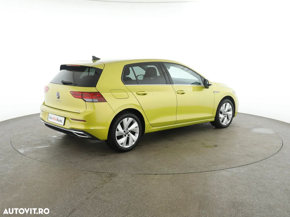 Volkswagen Golf 1.5 eTSI ACT DSG MHEV Style - 6