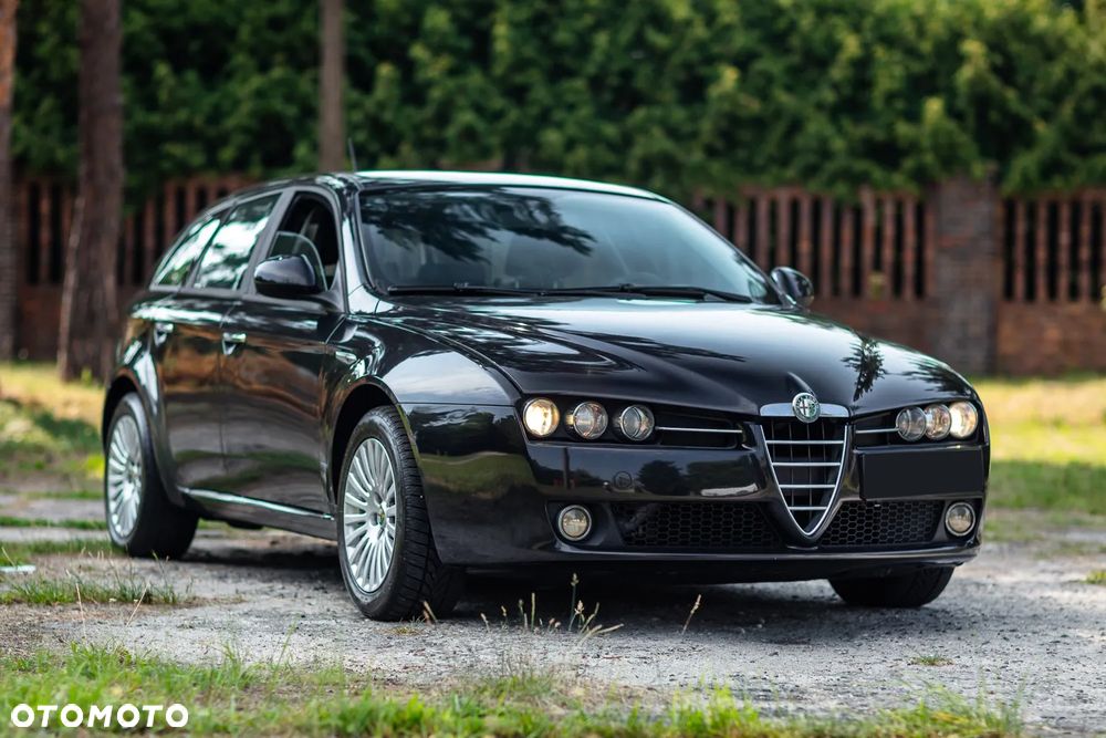 Alfa Romeo 159 2.2 JTS 16V Distinctive - 1