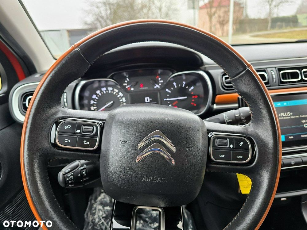 Citroën C3 1.2 PureTech Shine - 22