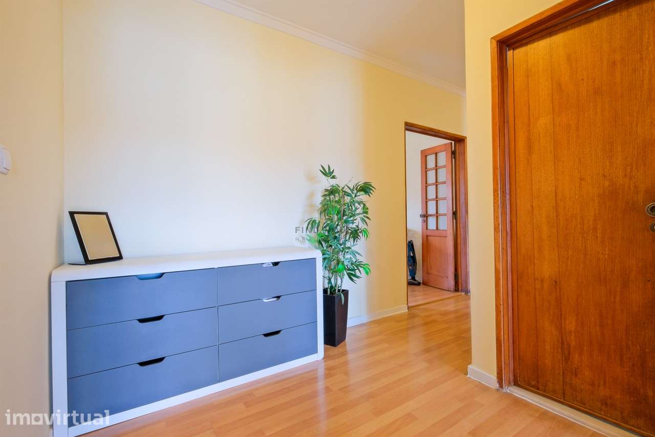 Vende-se Apartamento T3 em Pai do Vento, Cascais - Grande imagem: 5/32