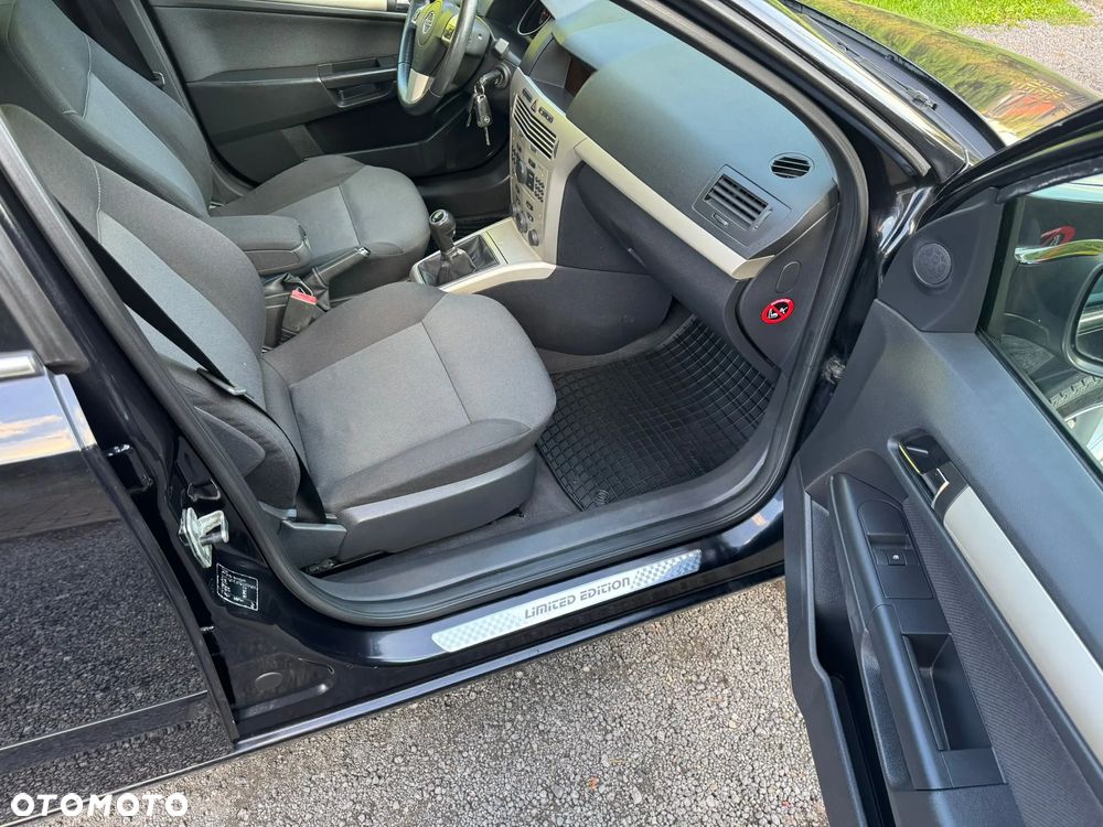 Opel Astra 1.6 Caravan Easytronic Edition - 7