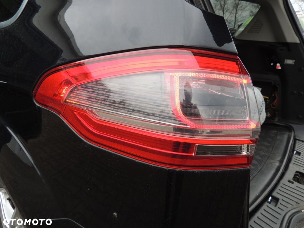 Lampa tył lewa Ford S-MAX lift '12 - 1