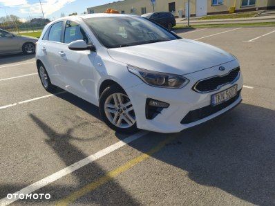 Kia Ceed - 27