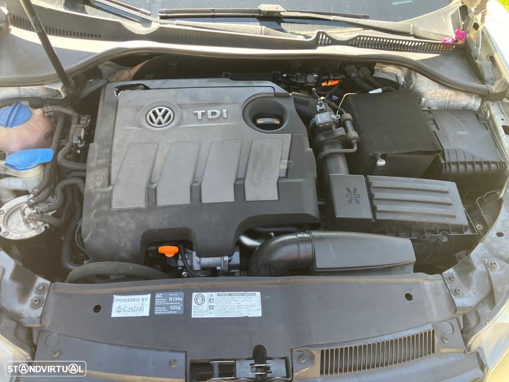 VW Golf 1.6 TDi Confortline DSG - 7