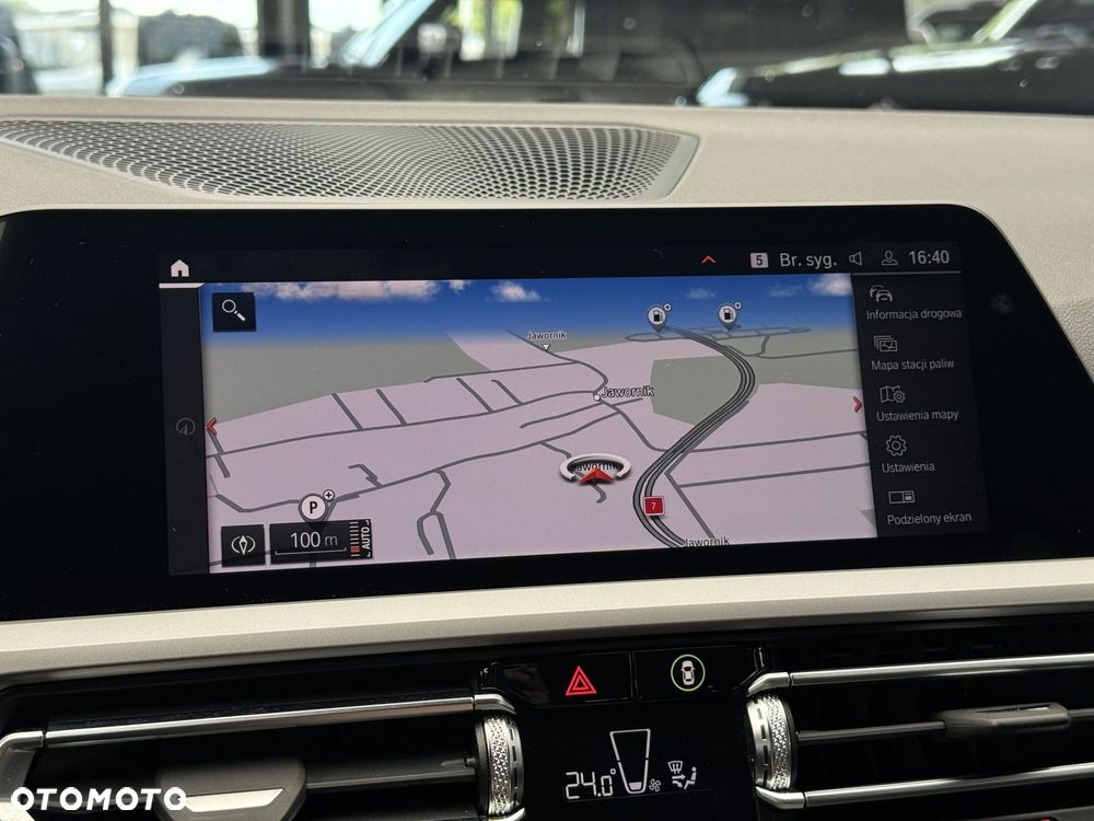 BMW Seria 3 318i - 31