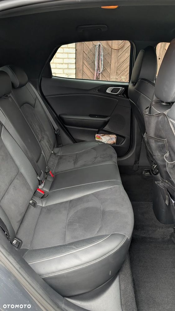 Kia XCeed 1.5 T-GDI Prestige Line DCT - 23