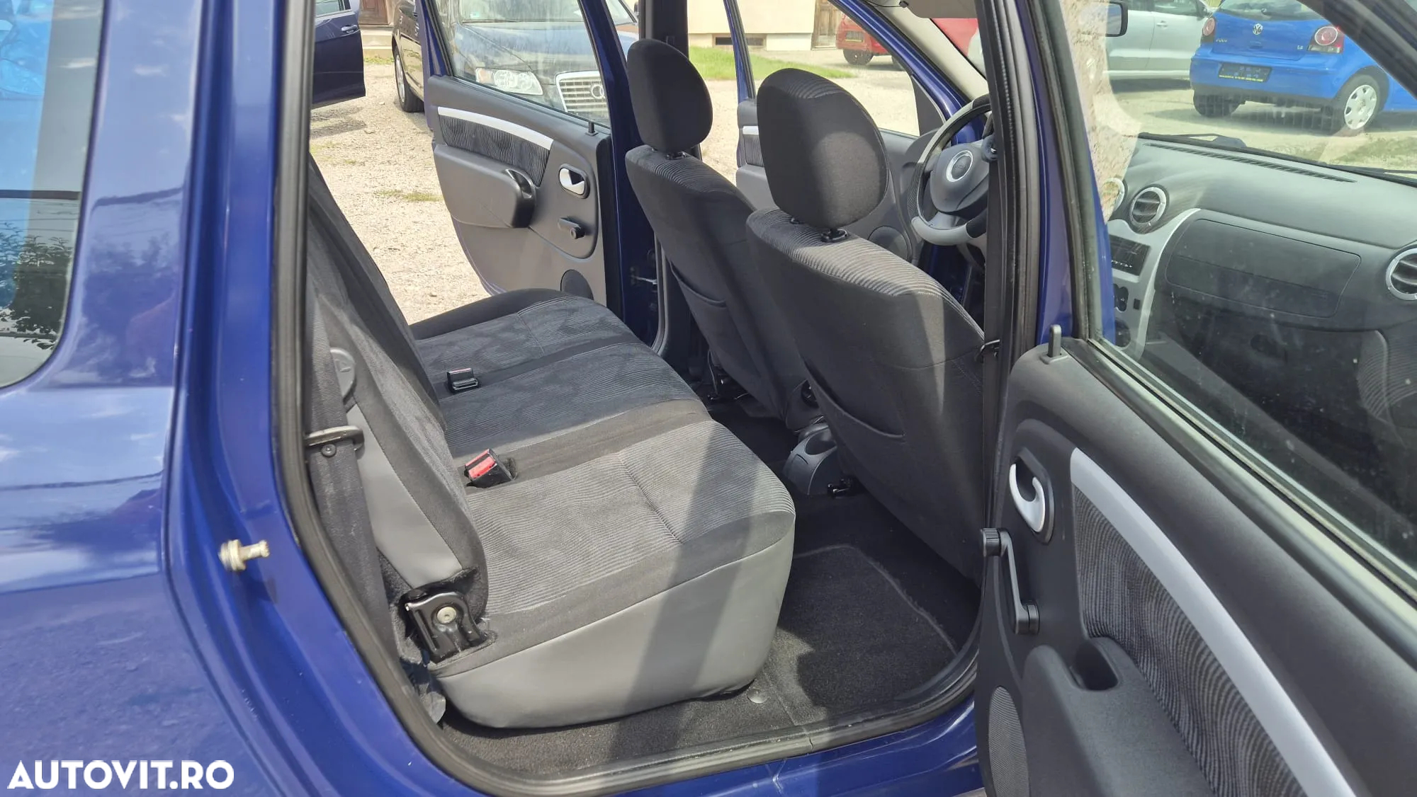Dacia Logan MCV 1.6 16V Laureate - 10