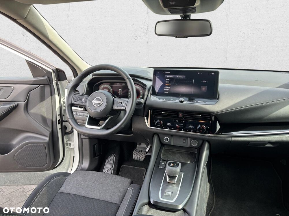 Nissan Qashqai 1.3 DIG-T mHEV N-Connecta Xtronic - 18