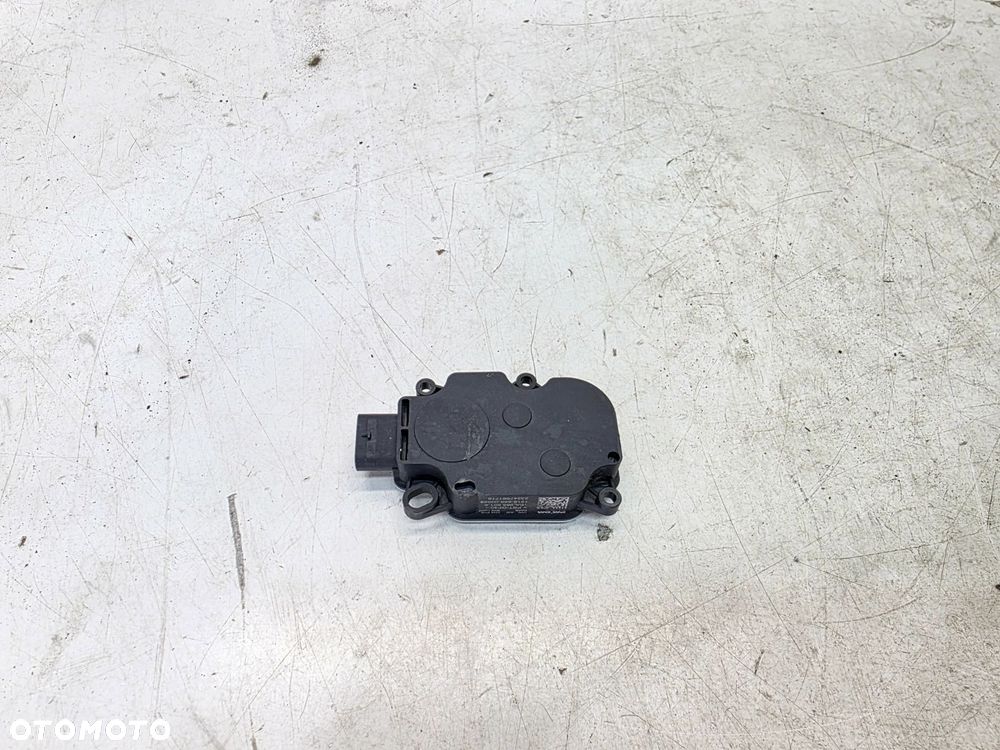 SILNICZEK NASTAWCZY ŻALUZJI CHŁODNICY AUDI Q4 E-TRON 1EA965501A - 1