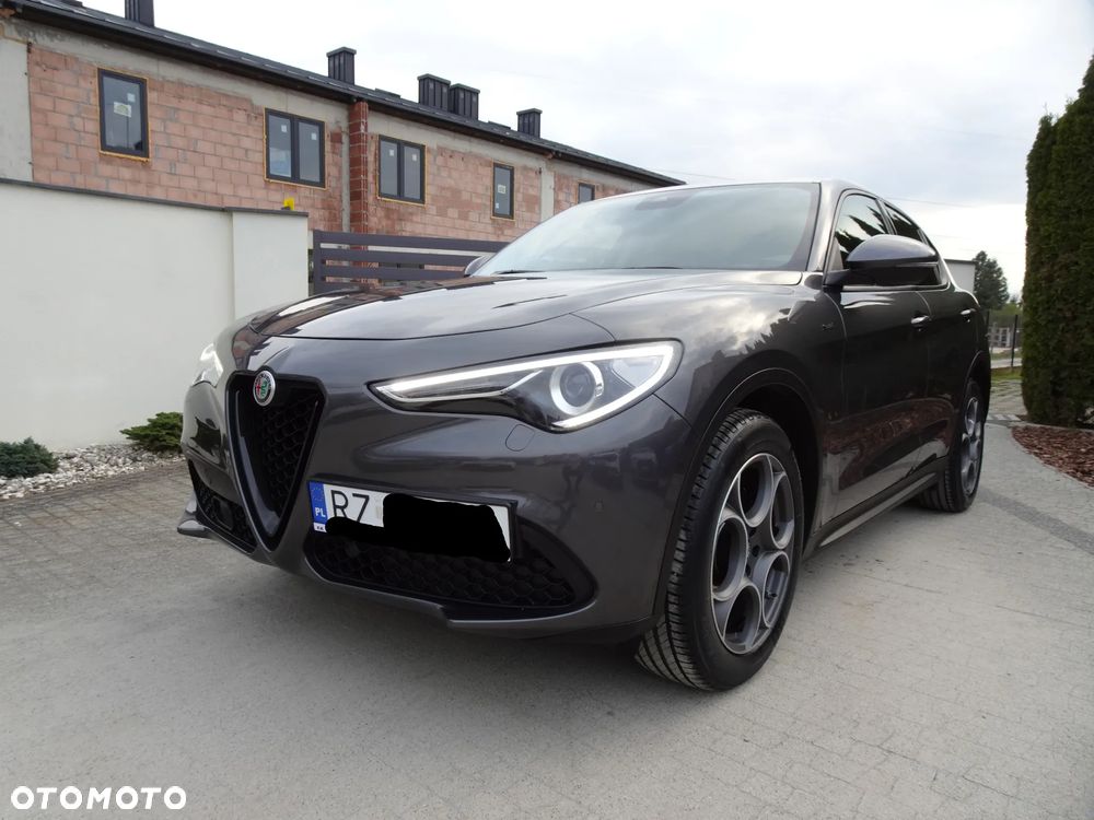 Alfa Romeo Stelvio 2.0 Turbo Sprint Q4 - 2
