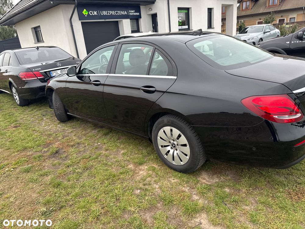 Mercedes-Benz Klasa E 200 d 9G-TRONIC Exclusive - 7
