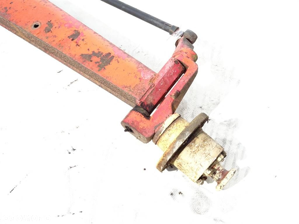OŚ TYLNA - 559.00 PLN - MASSEY FERGUSON 410 - 2