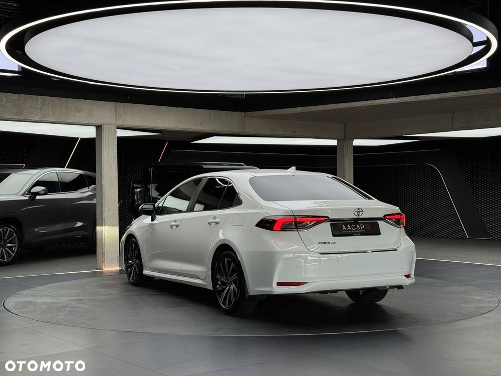 Toyota Corolla - 4