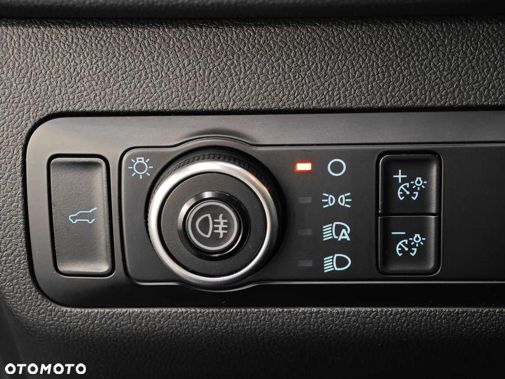 Ford Kuga - 35