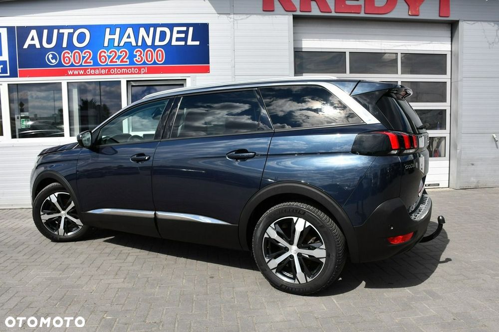 Peugeot 5008 - 11