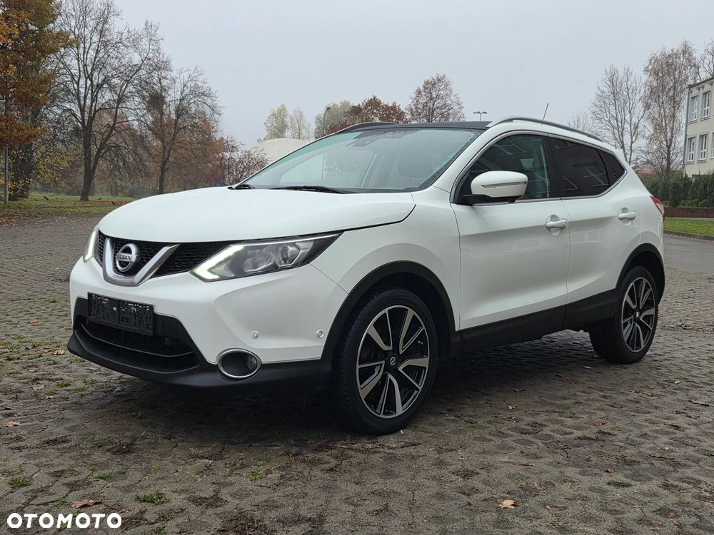 Nissan Qashqai 1.6 dCi DPF 4x4 Start/Stop 360 - 1