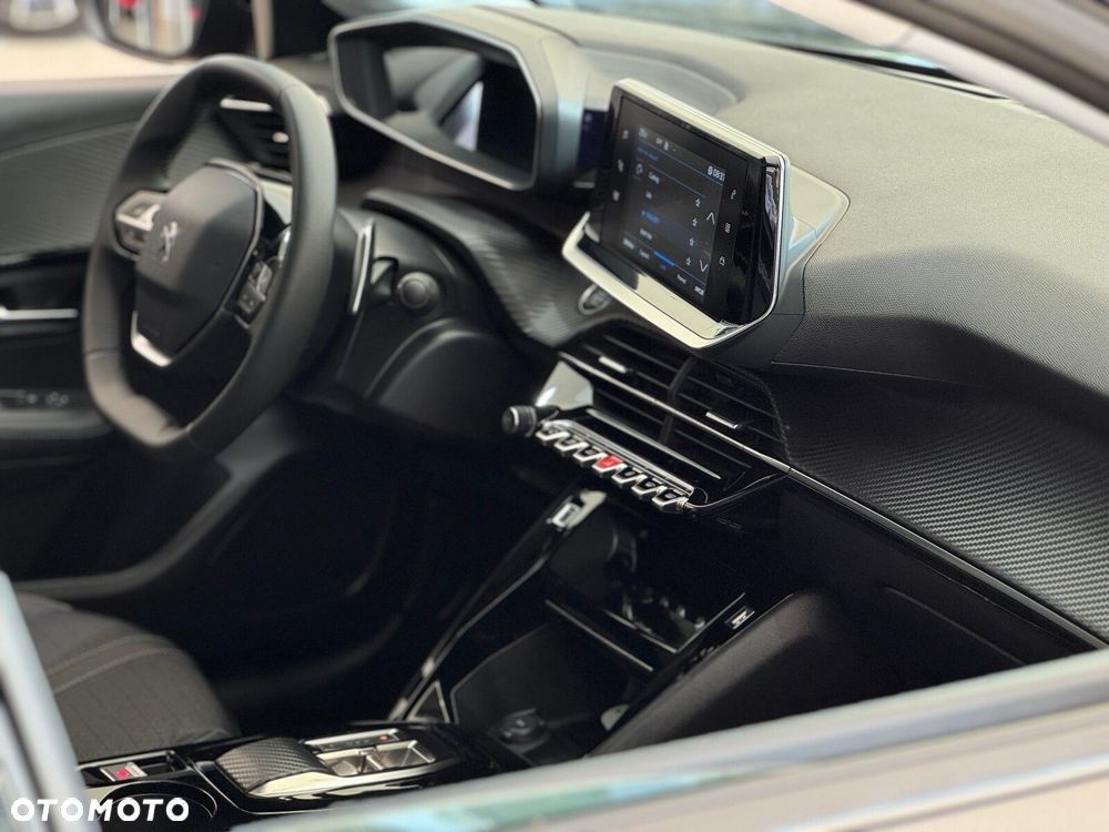 Peugeot 208 1.2 PureTech Allure S&S EAT8 - 36