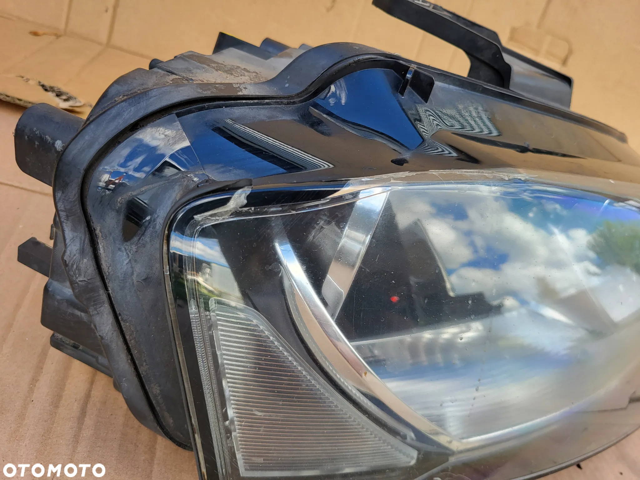 LAMPA PRAWY PRZOD AUDI A3 8P LIFT 8P0941004BB - 7