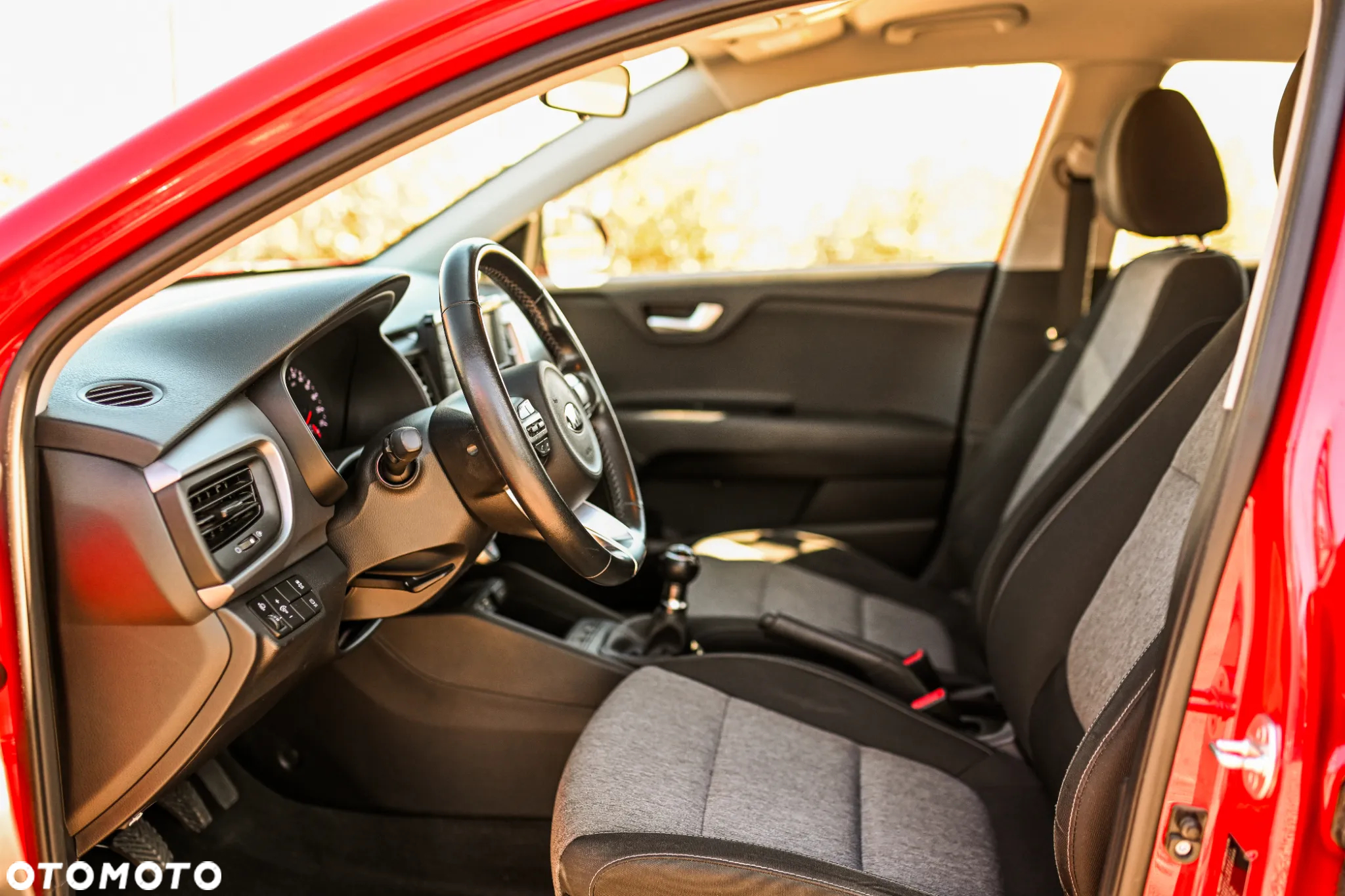 Kia Stonic 1.2 L - 31