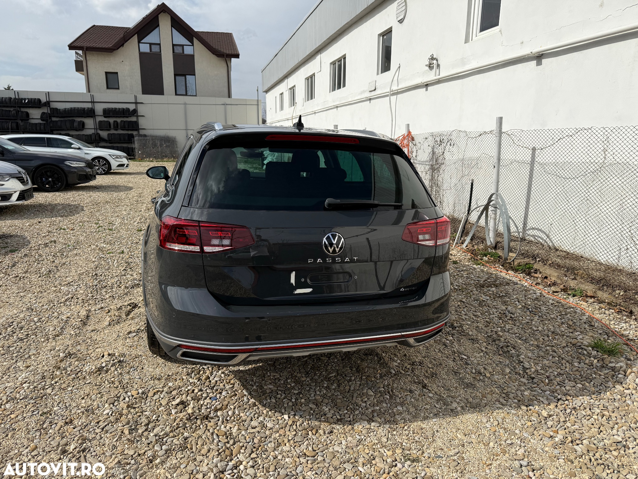 Volkswagen Passat - 7
