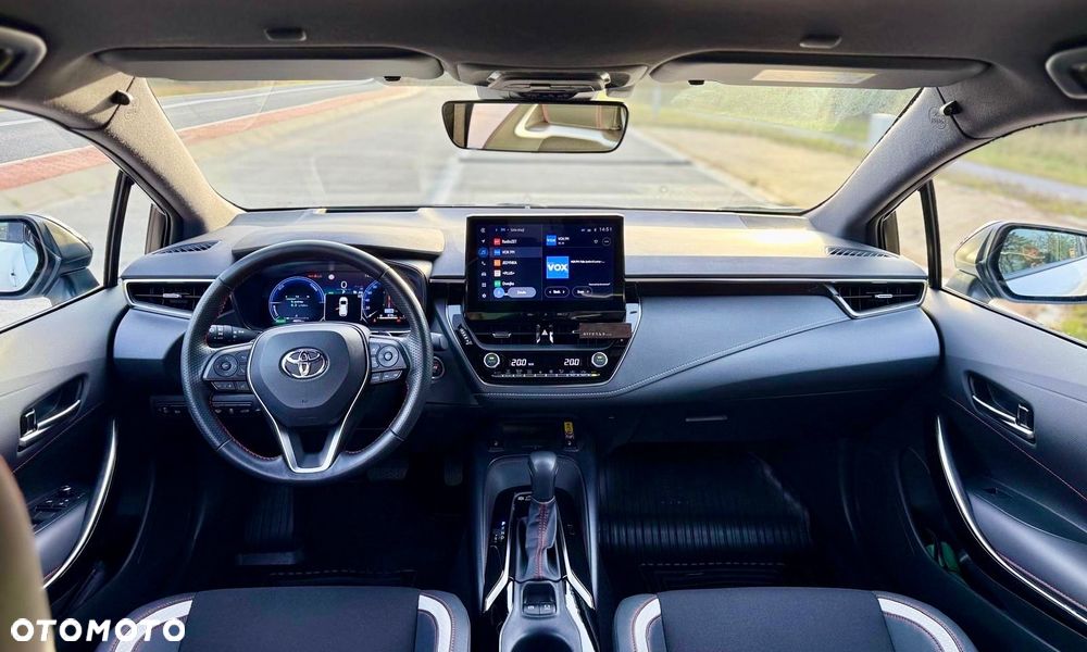 Toyota Corolla 2.0 Hybrid GR Sport Dynamic - 15