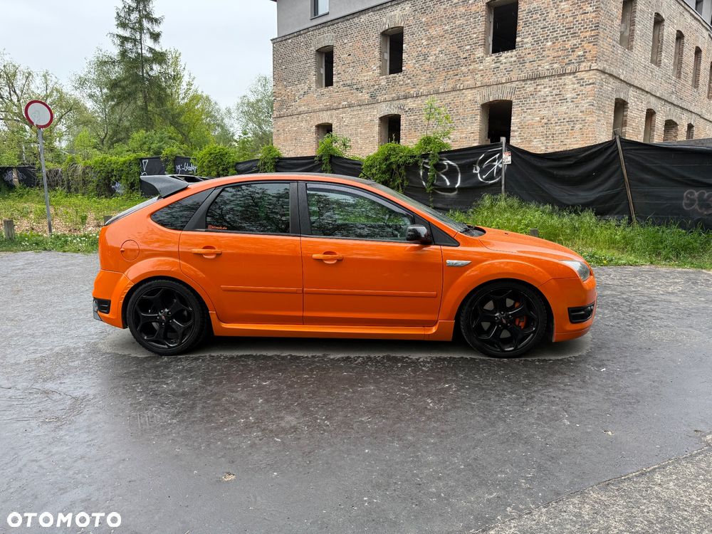 Ford Focus ST - 7